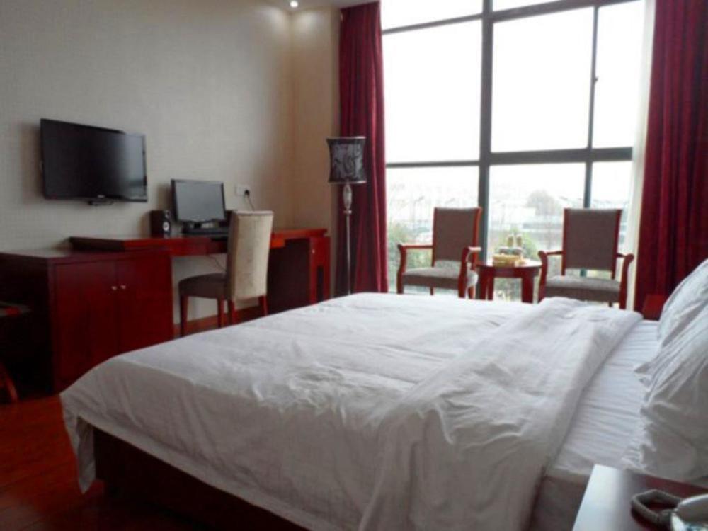 Dongfu Hotel Nanjing  Exterior photo